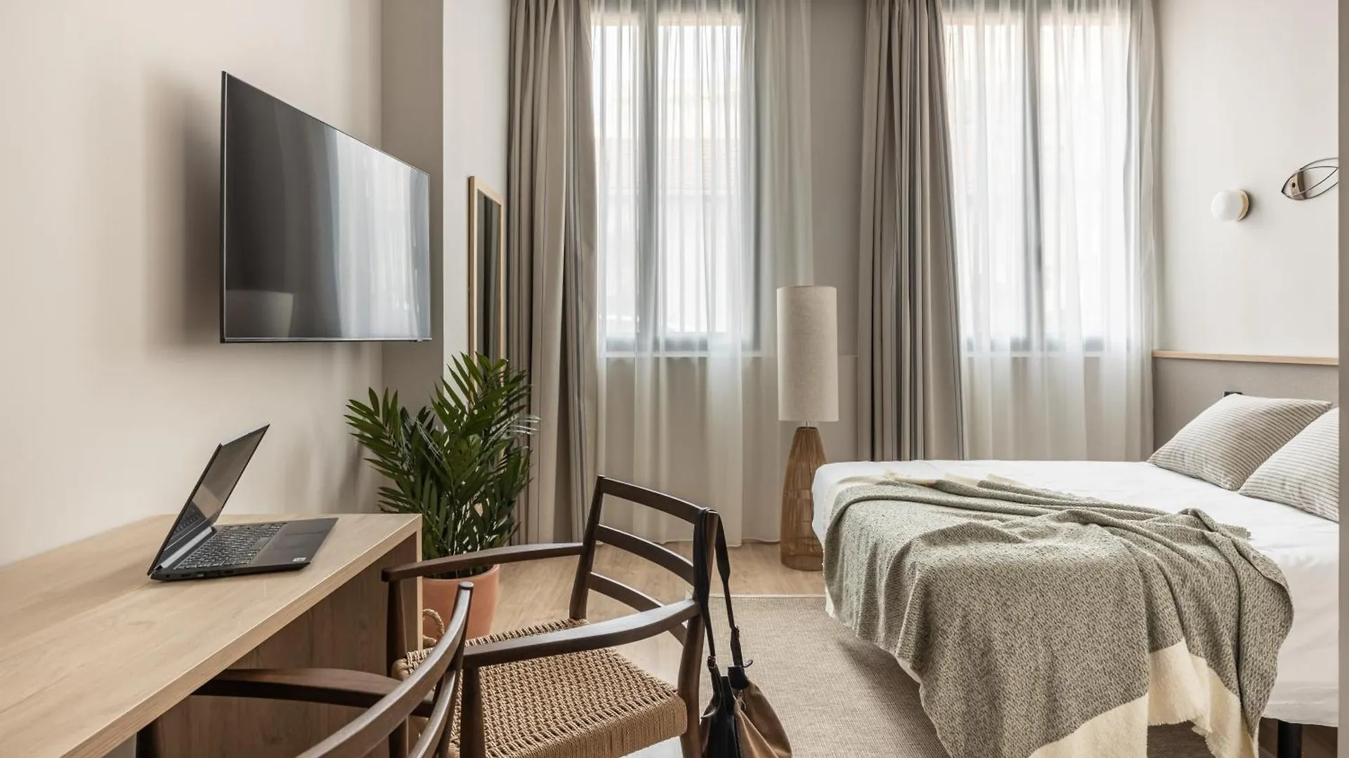 Libere Malaga Trinidad Apartment